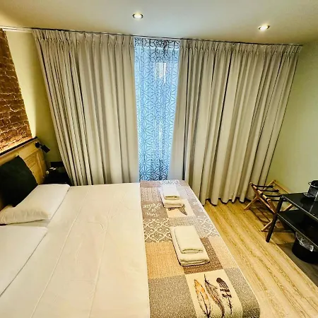 Beautique Centre Hotel 3*