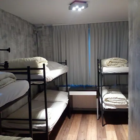Centre Hotel 3*